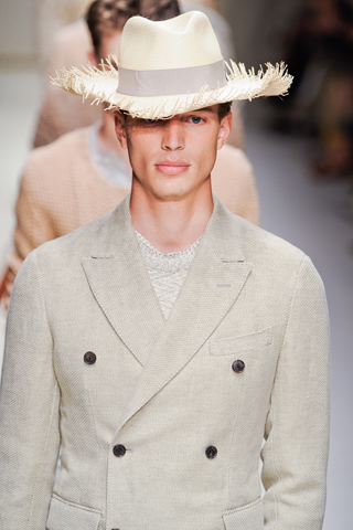 Salvatore Ferragamo / - 2012